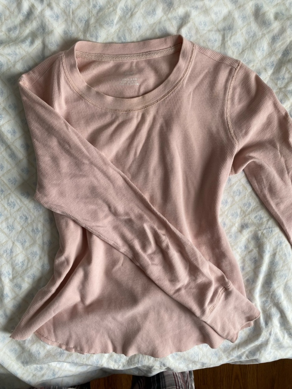 aerie Soft Pink Long-Sleeve Crewneck Top
